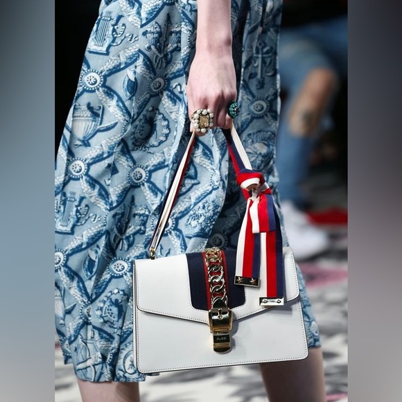 Auth Gucci White Sylvie Small Bag - Excellent condition - Picture 16 of 16